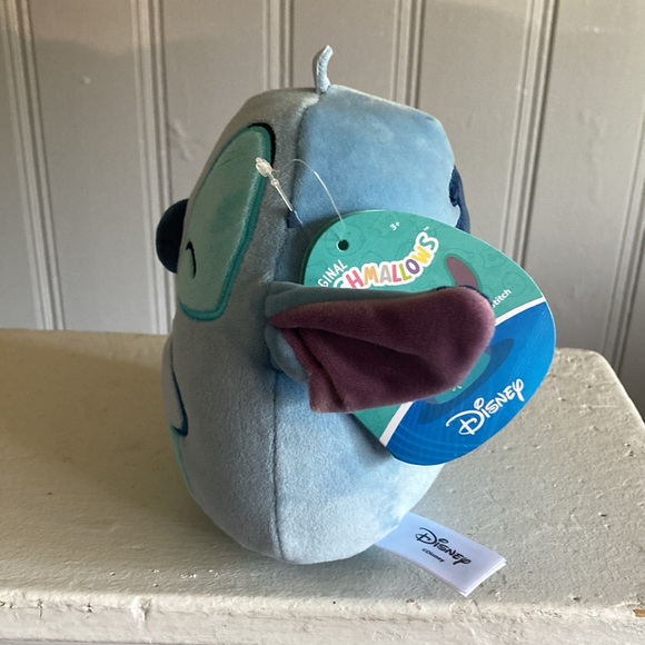 SOLD 🚨Brand NWT- 6.5”- Disney- Stitch w/ Scrump Original- Squishmallows - Picture 9 of 17